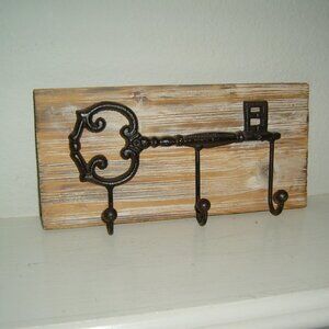 Wooden Home Key Holder/Plaque
